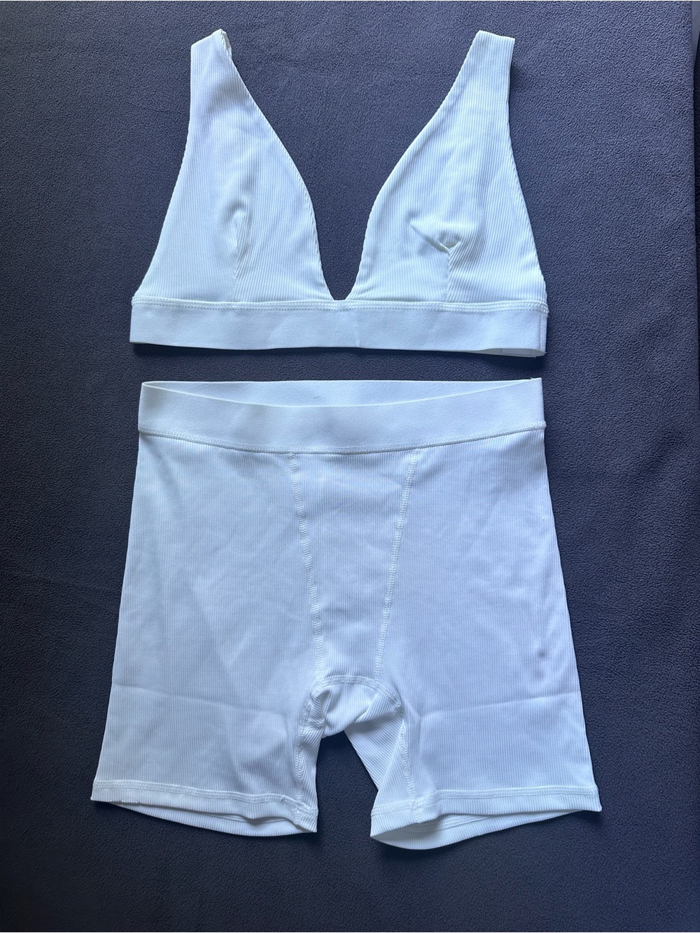Rivir White Ribbed Lounge Set - Size M